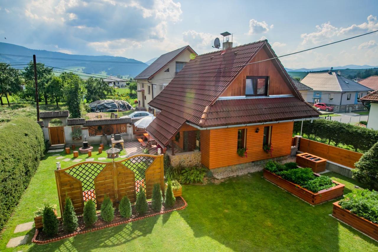 Privat Na Chalupe Partizanska Lupca 649 Villa Bagian luar foto